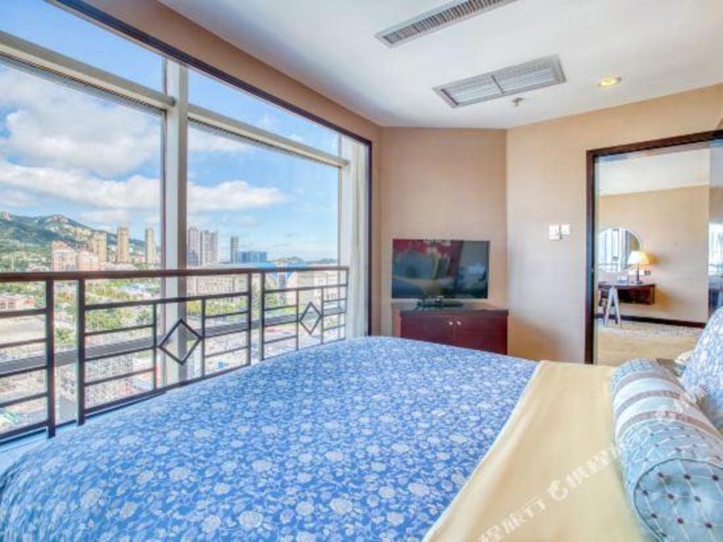 Qingdao Blue Horizon Hotel Laoshan Exterior photo